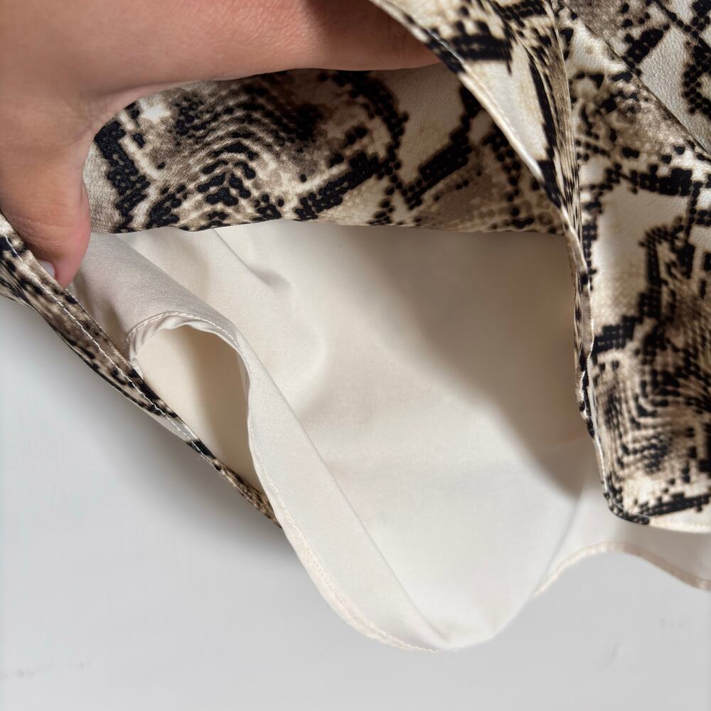 Express Women's Snake Print V-Neck Spaghetti Strap Cami Top Size S - Picture 3 of 8